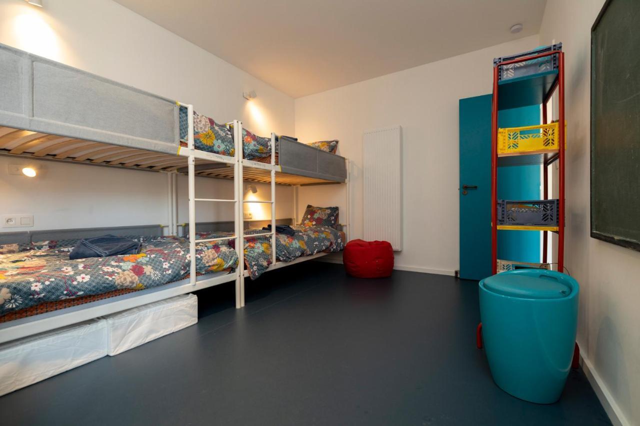 Spacious Family Flat Near The Beach Koksijde Esterno foto